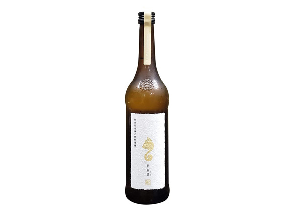 成都日本清酒回收新政亚麻猫清酒新政酒造